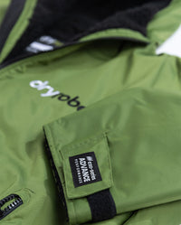 Close up of end of sleeve on Forest Green dryrobe® Advance Long Sleeve