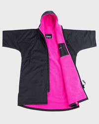 1|Black Pink dryrobe® Advance Short Sleeve laid out showing inner lining
