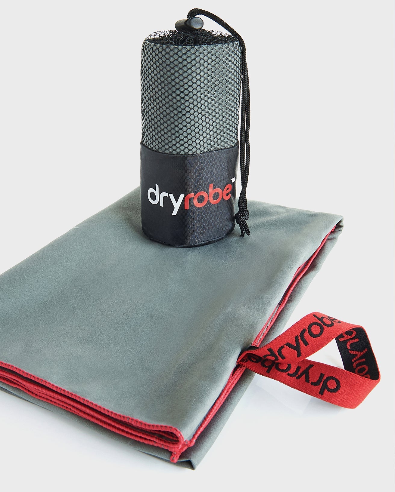 http://us.dryrobe.com/cdn/shop/products/micro-fibre-towel-accessory-1.jpg?v=1708955983&width=1312