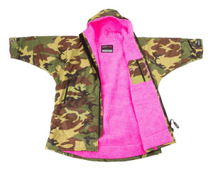 Kids camo pink dryrobe long sleeve