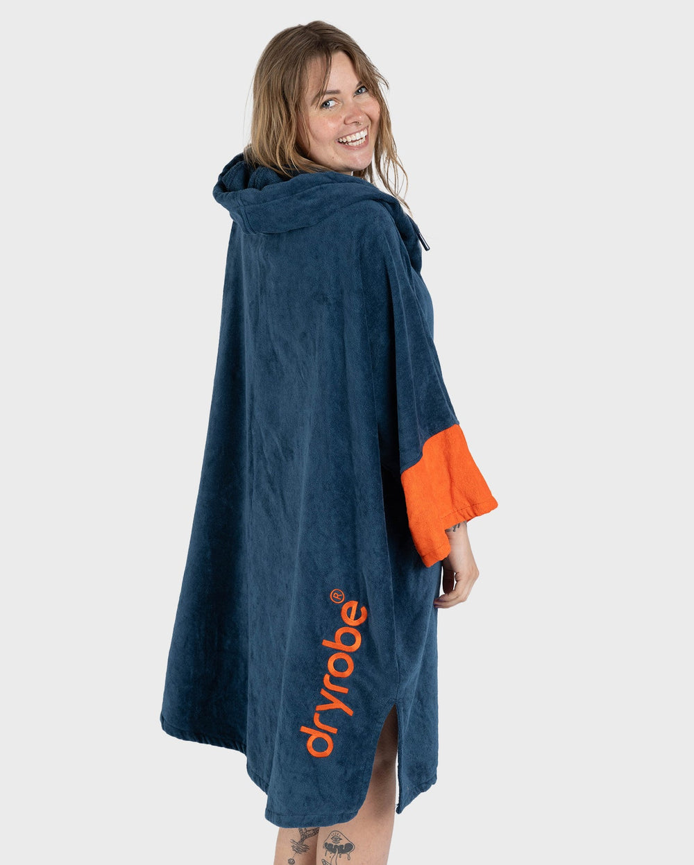 Deep Sea Blue Full-Zip Organic Towel Robe | Dryrobe® – Dryrobe® USA