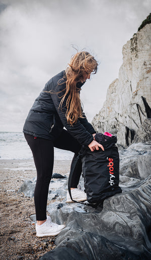 Black Compression Travel Bag