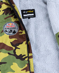 Close up of lining and logo on Red Bull Hardline dryrobe® Advance Long Sleeve