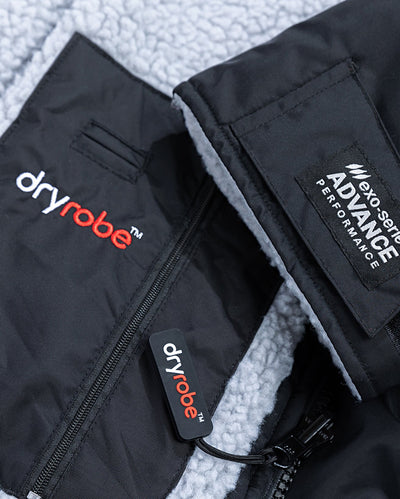 Close up of inner pocket on Black Grey dryrobe® Advance Long Sleeve